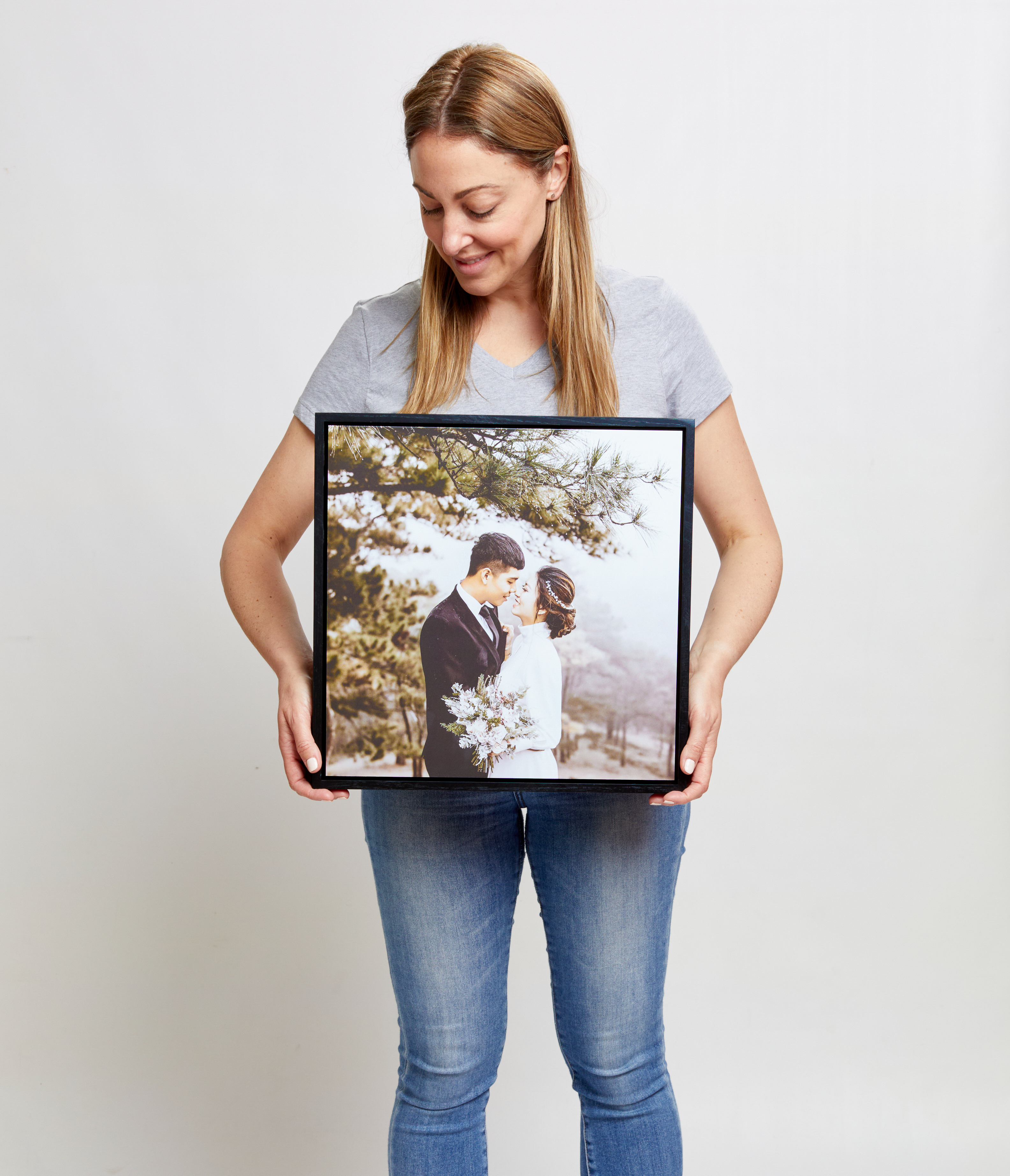 Floating Frame Square